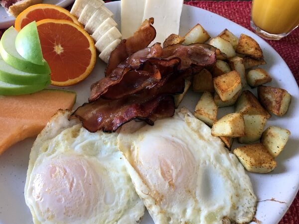 Breakfast, Gite du Marquis, Saguenay, Quebec Canada