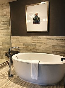 bathtub at The Josie Hotel, Kootenay Rockies 