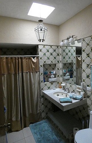 Mexican bathroom with skylight in San Miguel de Allende guesthouse