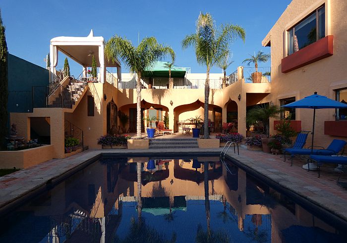 The Oasis Guesthouse on the Quiet Edge of San Miguel de Allende