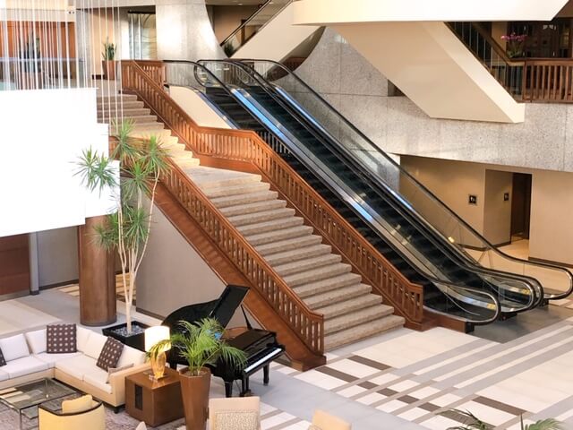 Lobby stairs and escalator and Sheraton Kansas City