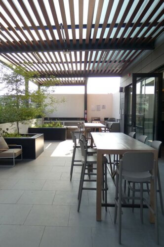 Outdoor deck at Staybridge Suites Novena Guadalajara