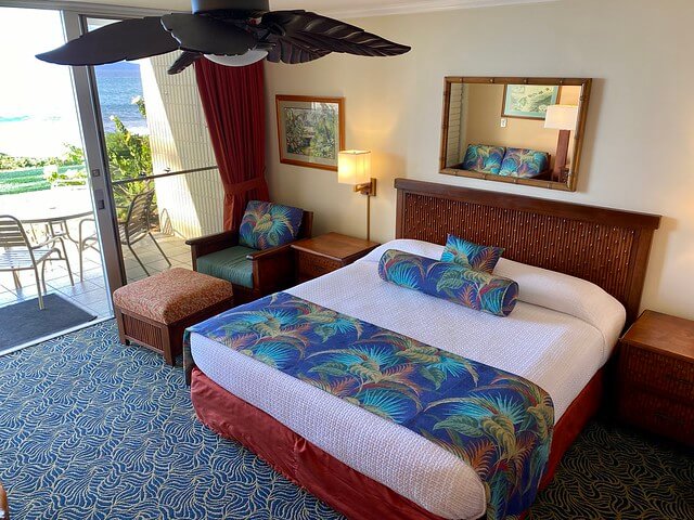 King studio with island-inspired decor at Napili Shores Maui.