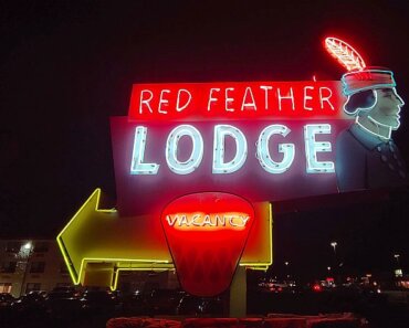 Red Feather Lodge neon sign