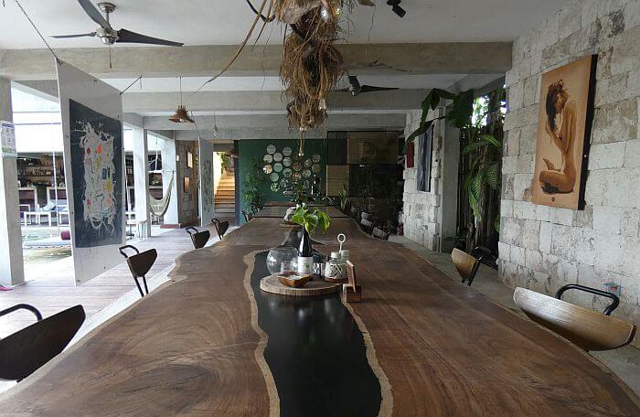 Lake Bacalar hotel dining room