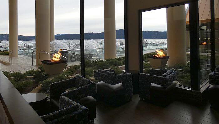 lounge at Idaho lake resort near Spokane