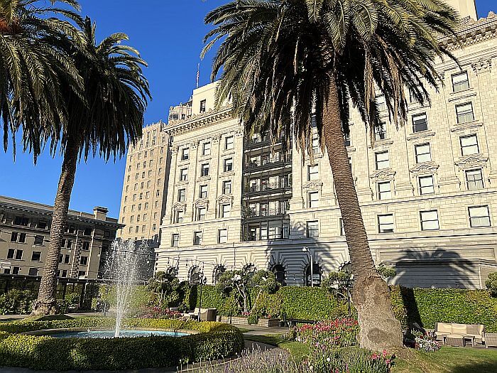 historic San Francisco hotel gardens