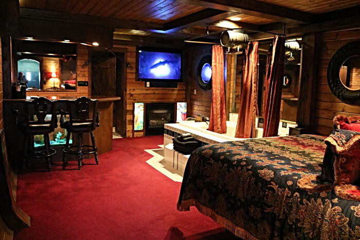 Black Swan Inn Pirate Room