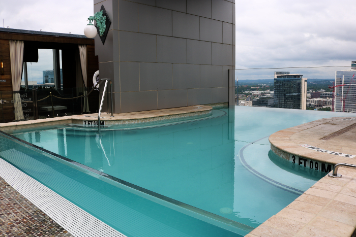 Westin Nashville infinity pool