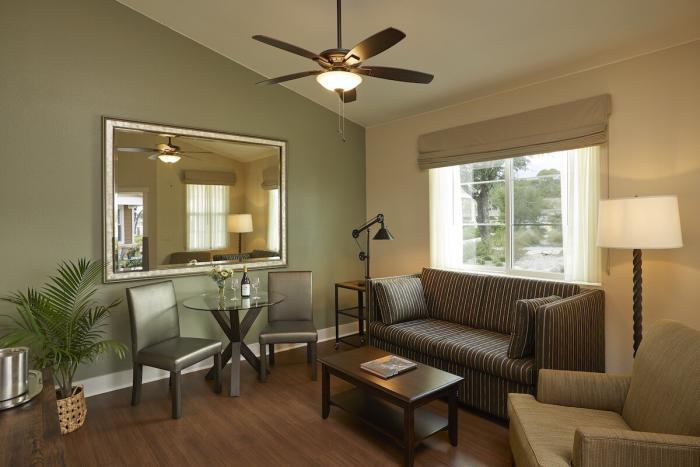 Living room in a king villa at Carter Creek Resort and Spa