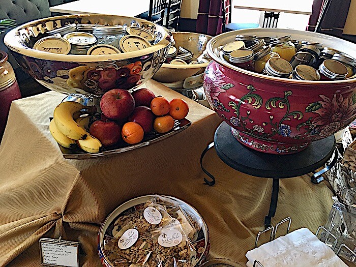 InnBuffalo breakfast of fruit, scones, and granola parfaits.