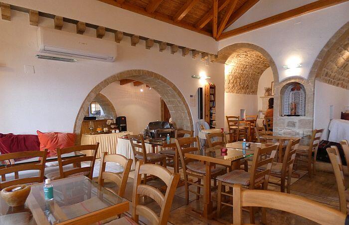 Monemvasia hotel breakfast restaurant