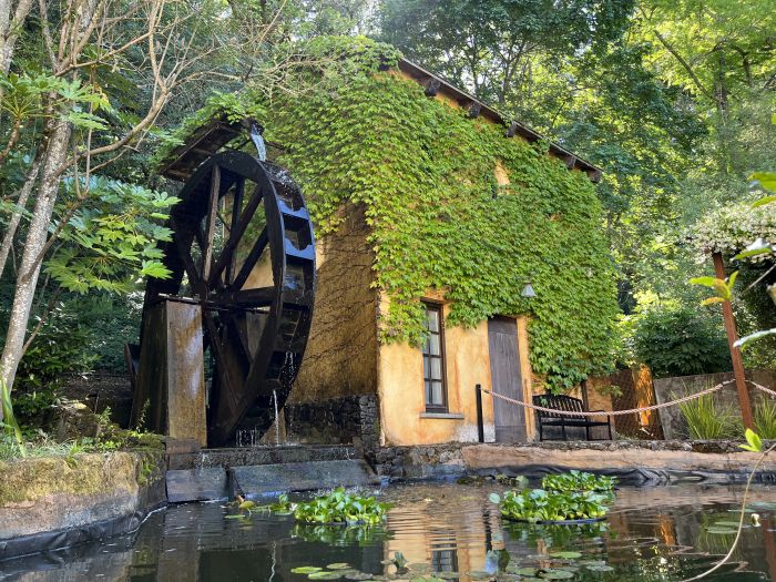 Courtyard at Kenwood Inn & Spa with waterwheel