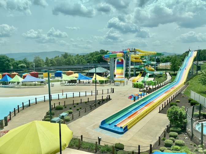 An indoor/outdoor waterpark provides splashy fun for all ages.