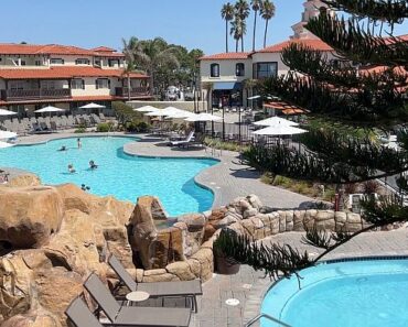 Coastal Escape at SoCal’s Zachari Dunes on Mandalay Beach