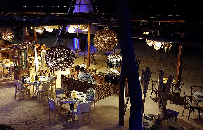 Cancun beach club restaurant