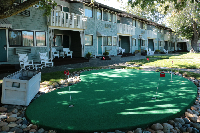 Best Western Corte Madera Inn Putt Putt course