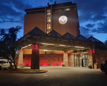 Urban Convenience at the Red Lion Hotel Downtowner Boise