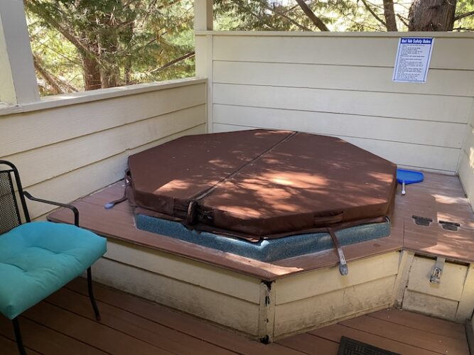 Patio hot tub, Sycamore Mineral Springs Resort, Avila Beach, California