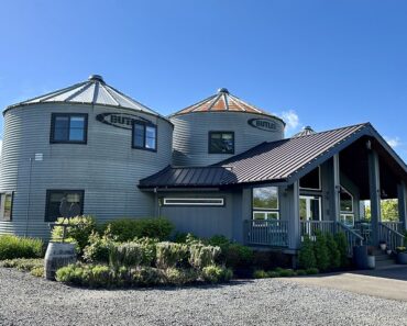 Silo Suites Bed and Breakfast at Abbey Road Farm in Oregon