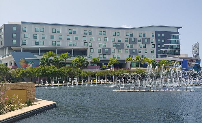 Exterior of the Aloft San Juan by the convention center